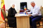 O doamnă din Siria a depus jurământul de credință Republicii Moldova în fața conducerii raionului Dubăsari și a simbolurilor de stat