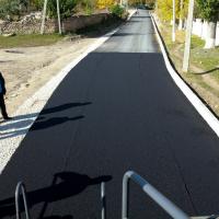 Reparaţia drumului de acces spre gimnaziul din Molovata Nouă