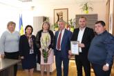 Conducerea raionului Dubăsari a felicitat șefa IMSP CS Dubăsari dna Aurelia VINARI cu ocazia zilei sale de naștere