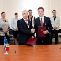 Dubăsari şi Buzău au semnat un acord de parteneriat