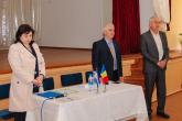 Preşedintele raionului a înmînat diplome de merit şi prime celor mai buni elevi din LT "Ion Creangă", c. Coşniţa